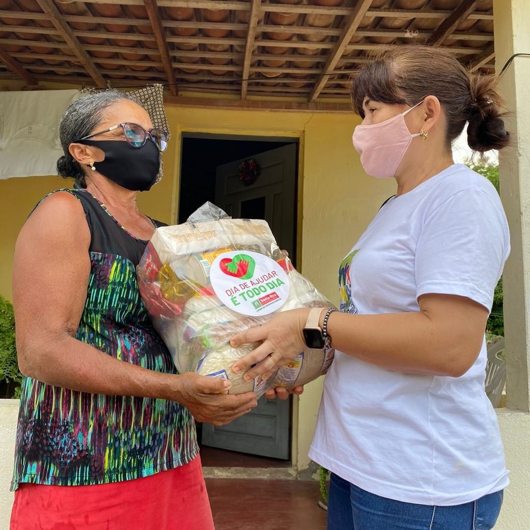 Em Santa Rita: Secretaria de Assistência Social ajuda a quem mais precisa e devolve dignidade.