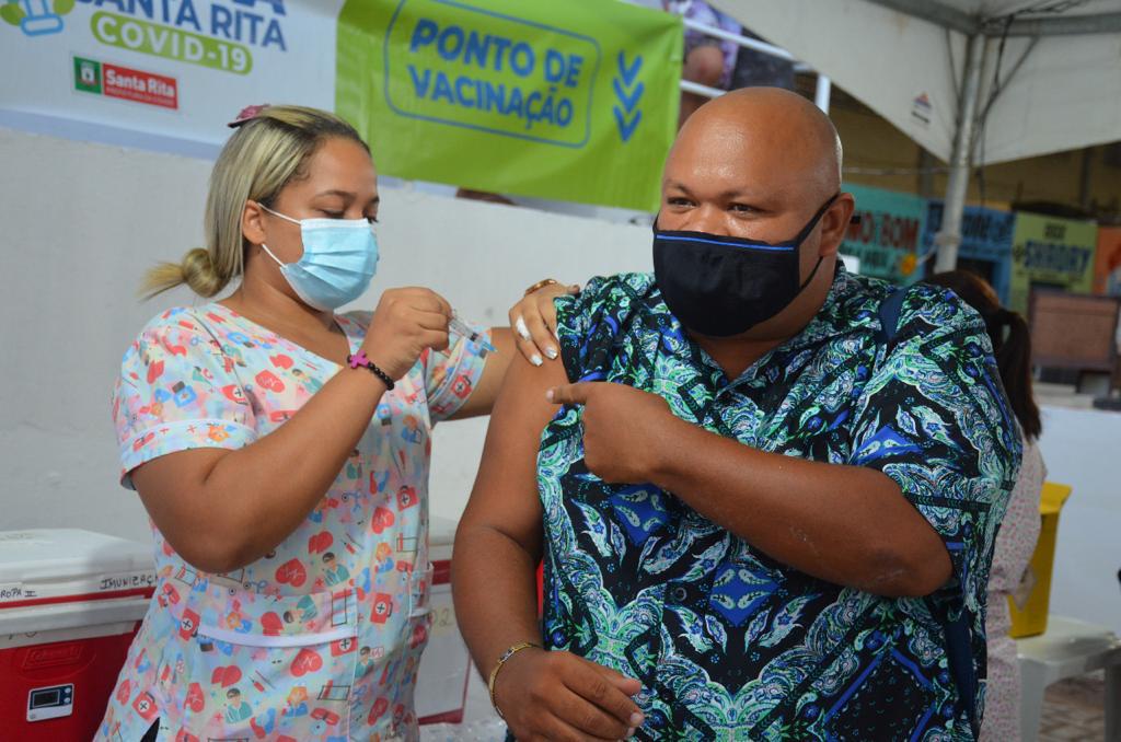 Combate ao COVID-19: Prefeitura realiza mais um dia D de vacinação