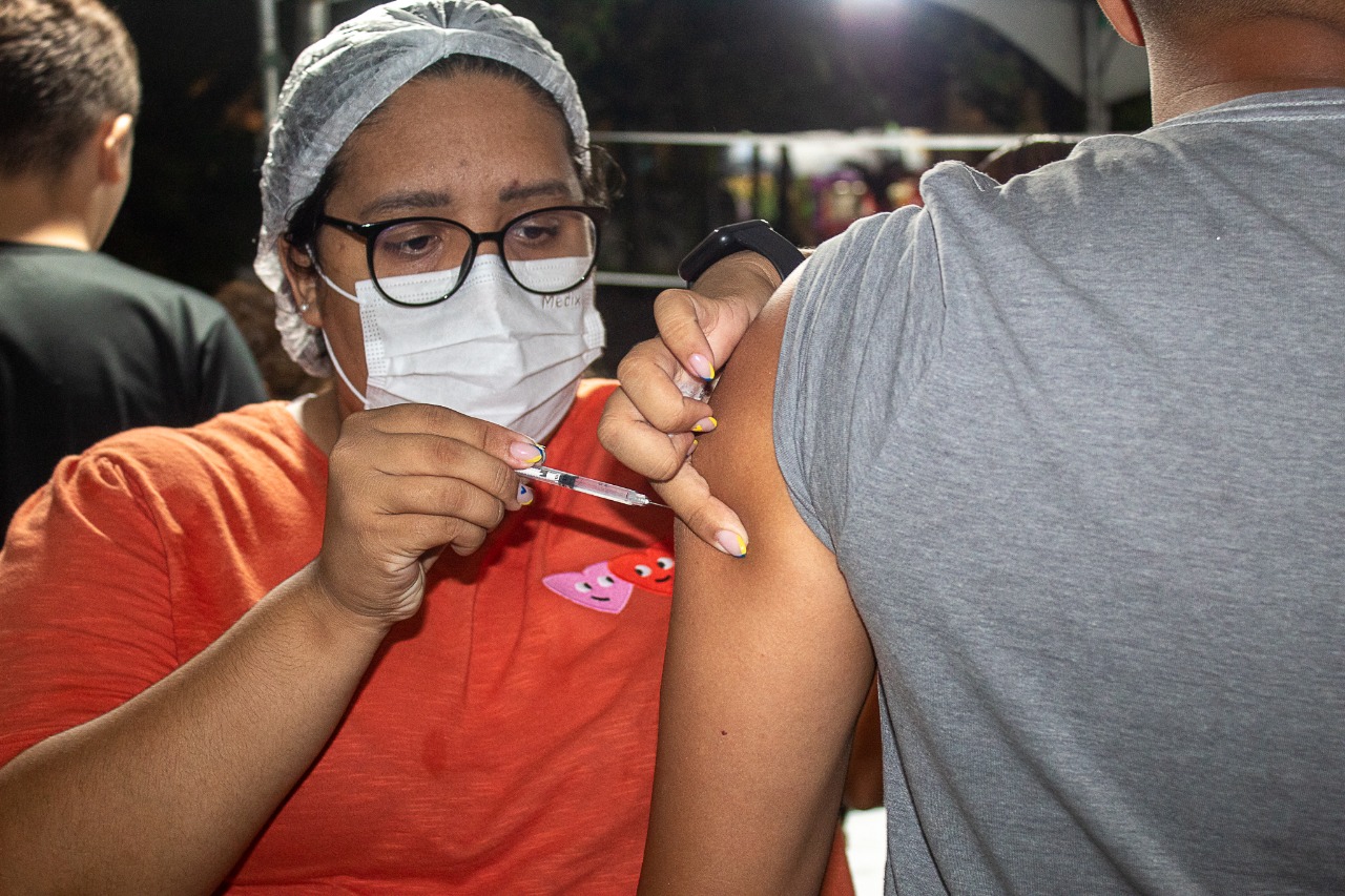 Prefeitura de Santa Rita intensifica ação de vacinação e testagem itinerante